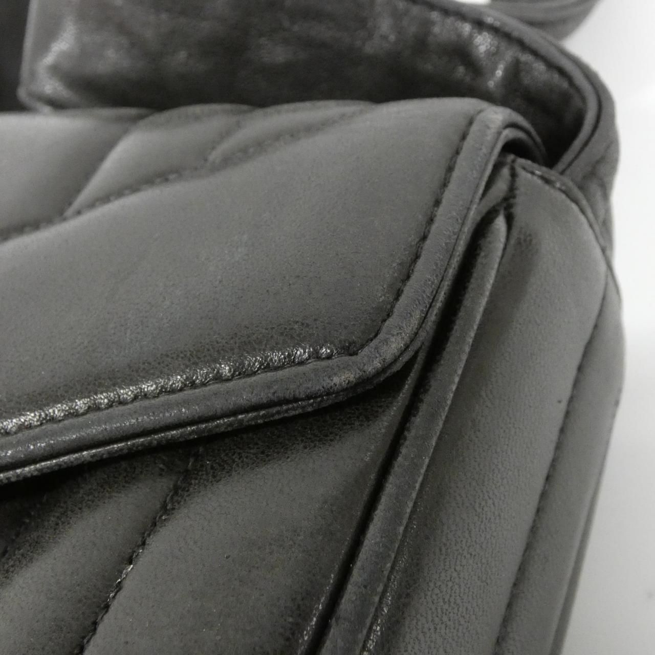 Chanel Vintage Shoulder — view 6