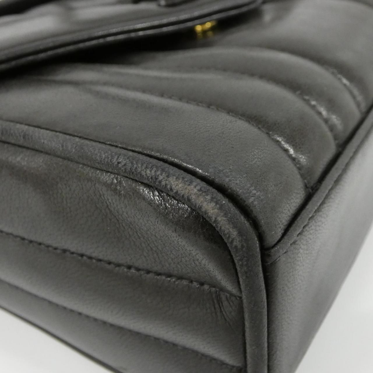 Chanel Vintage Shoulder — view 3