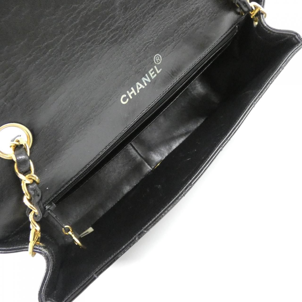 Chanel Vintage Shoulder — view 8