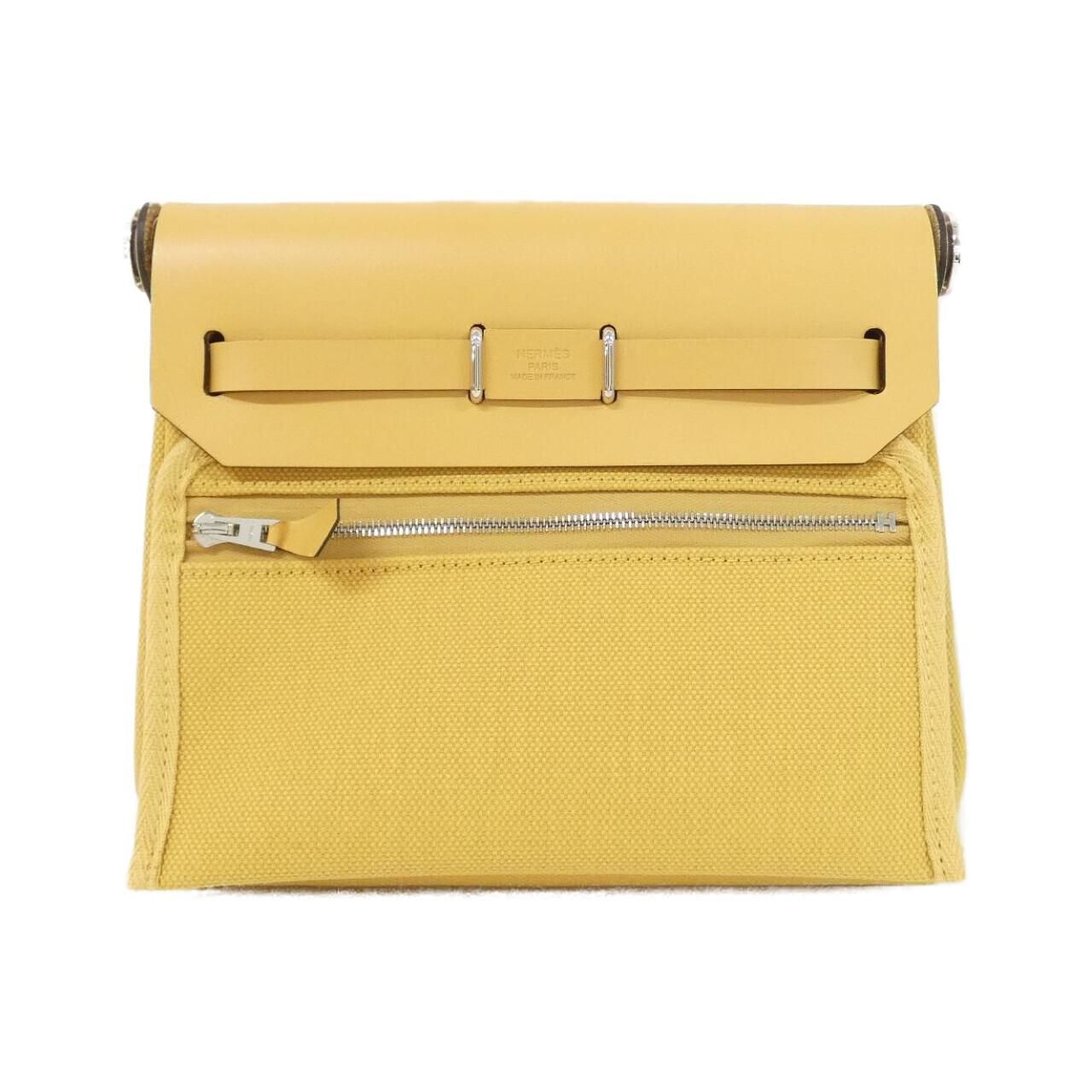 Hermes Herbag Zip 20 cm Shoulder — view 2