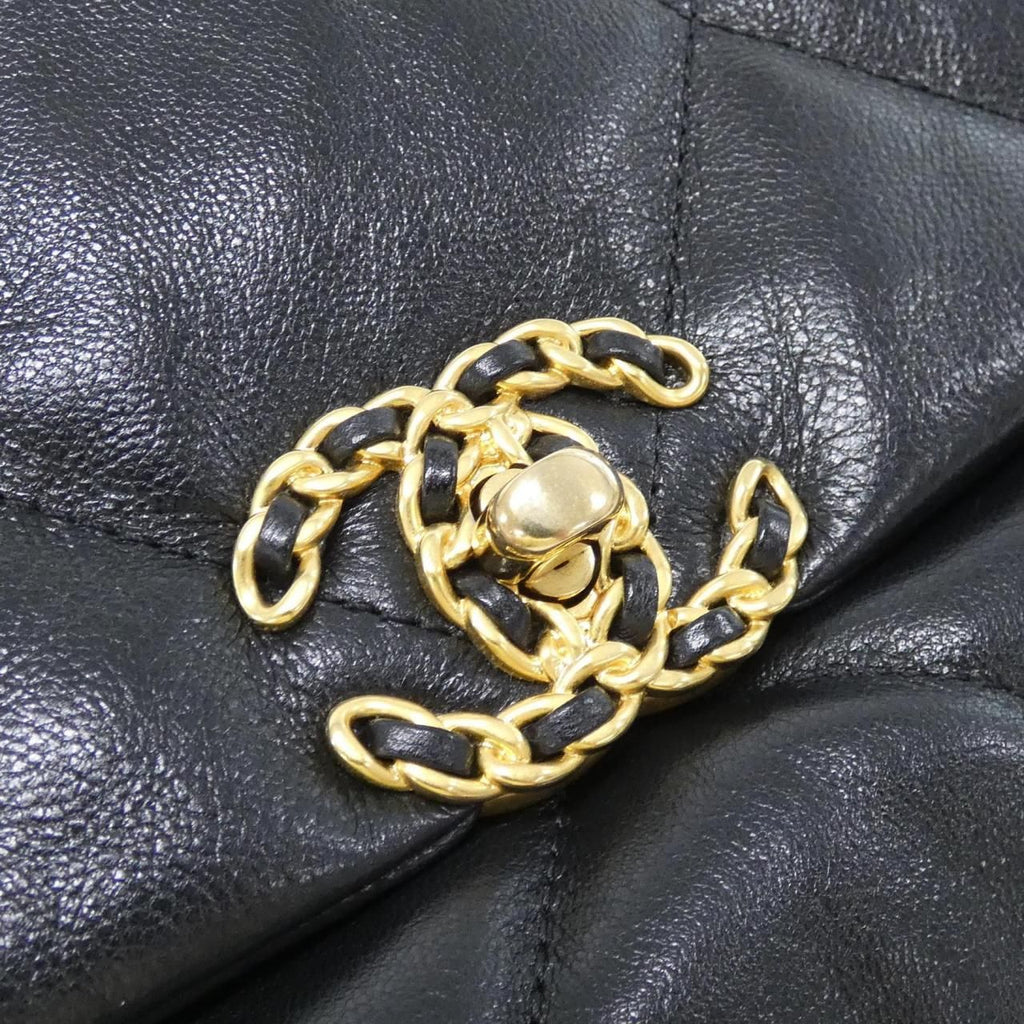 Chanel 19 Line Shoulder — view 4
