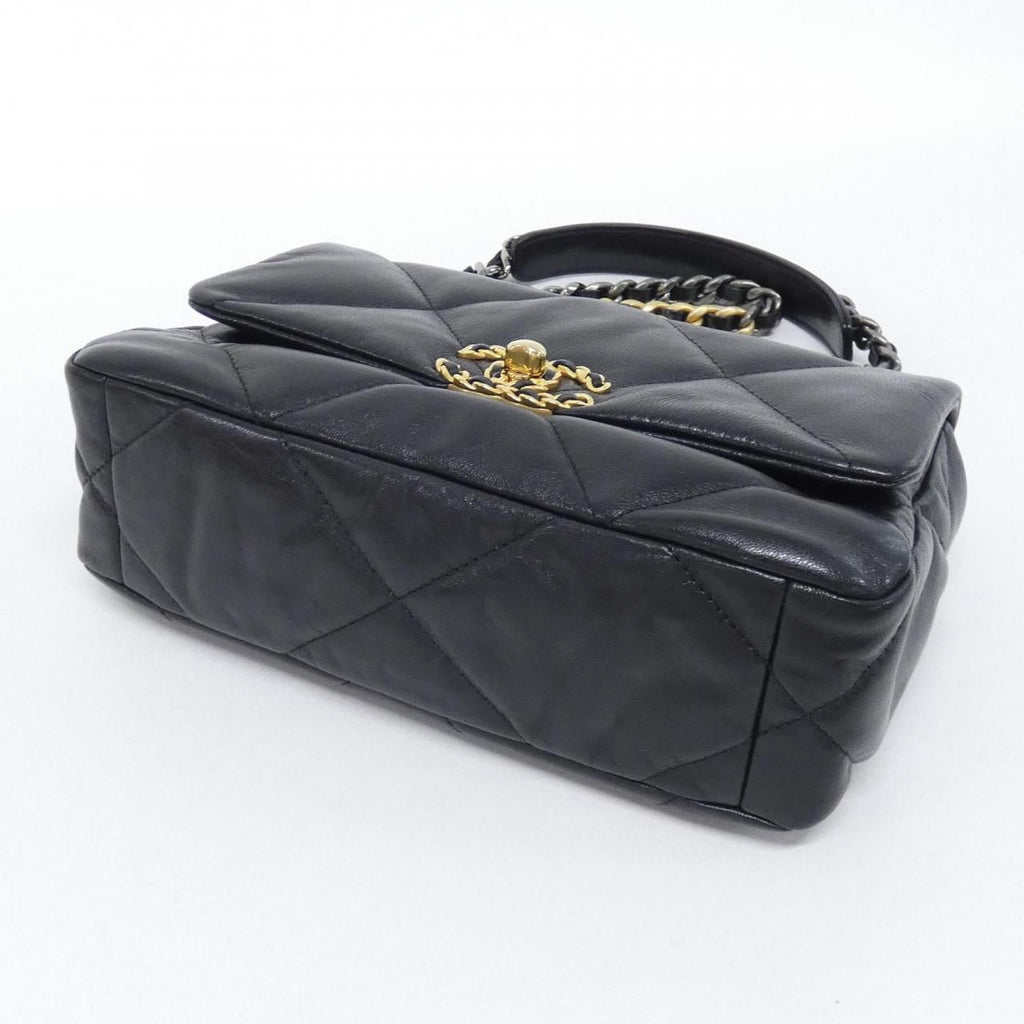 Chanel 19 Line Shoulder — view 3