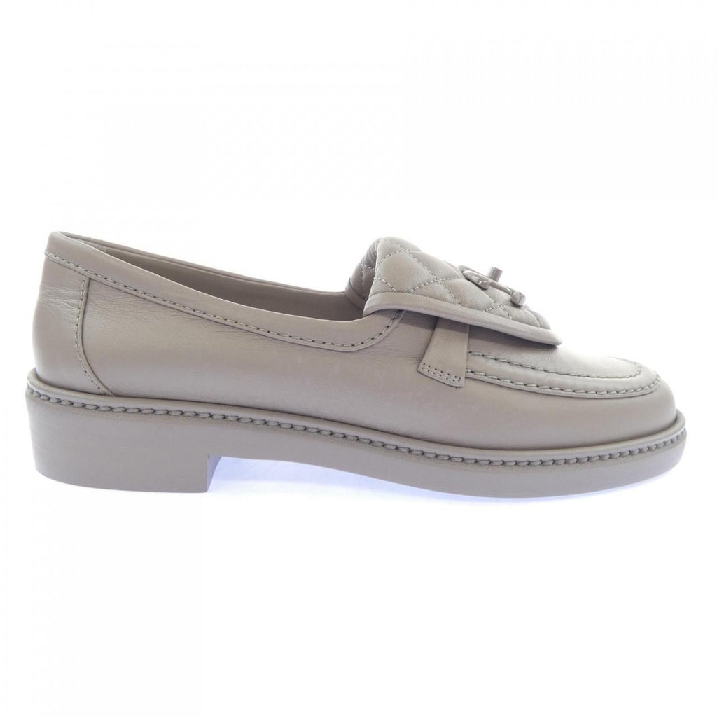 Chanel Turnlock Moccasins Shoes