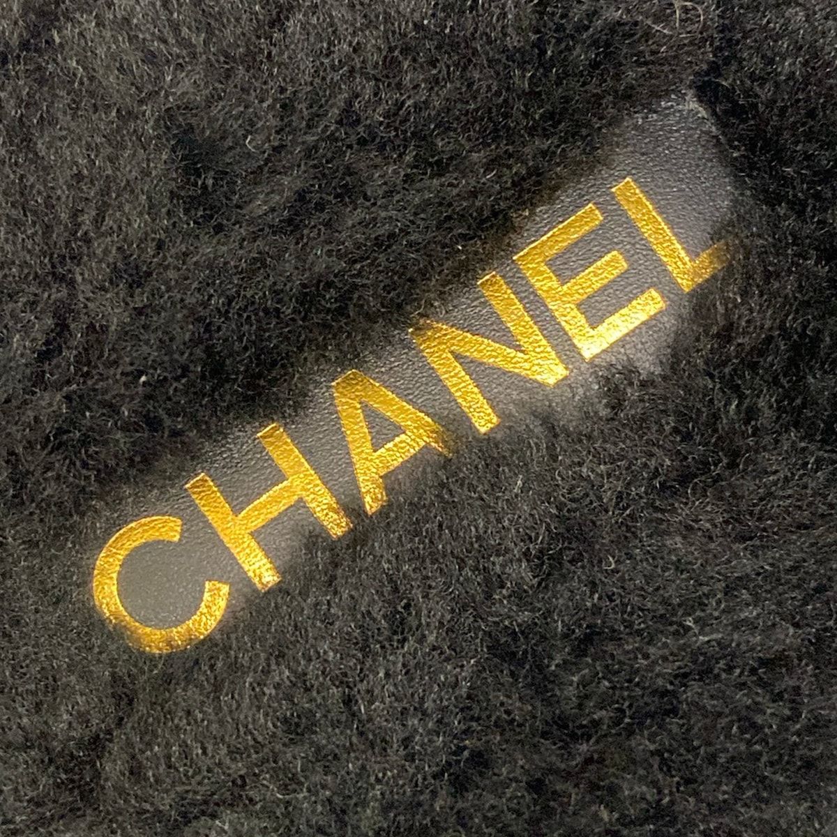 Chanel Shoes 38 C Black Slippers Monsieur Shearling — view 9