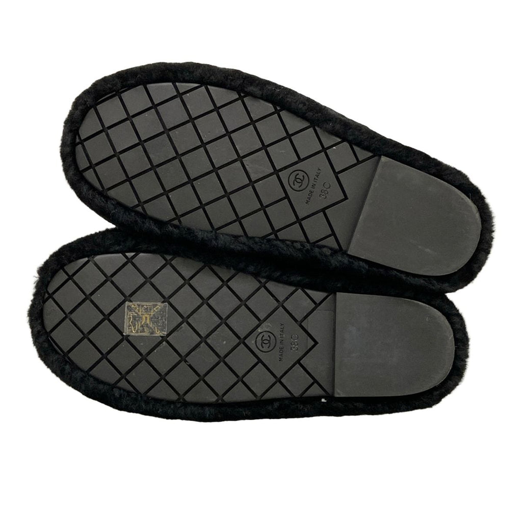 Chanel Shoes 38 C Black Slippers Monsieur Shearling — view 8