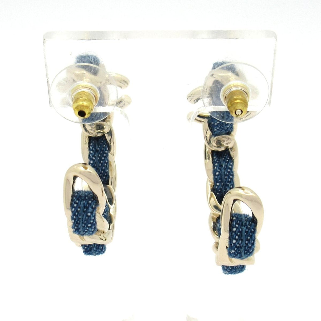 Chanel Earrings CC Logo Gold Navy — view 3