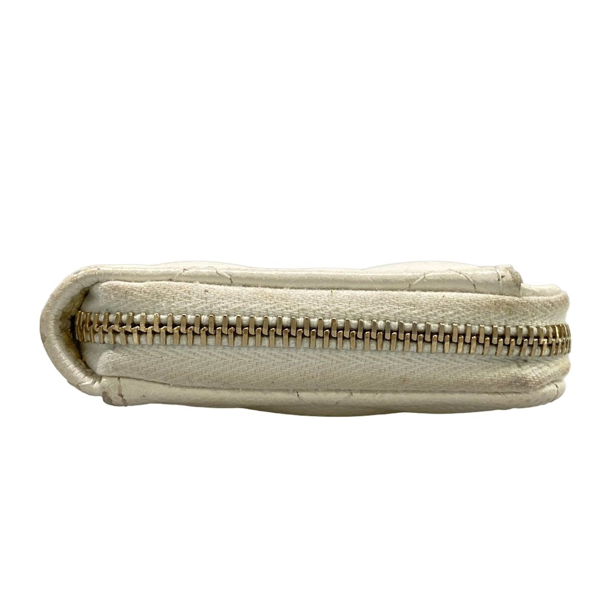 Chanel Coin Case Classic Zip Card Quilted White L-shaped Zipper with Gold CC — view 7