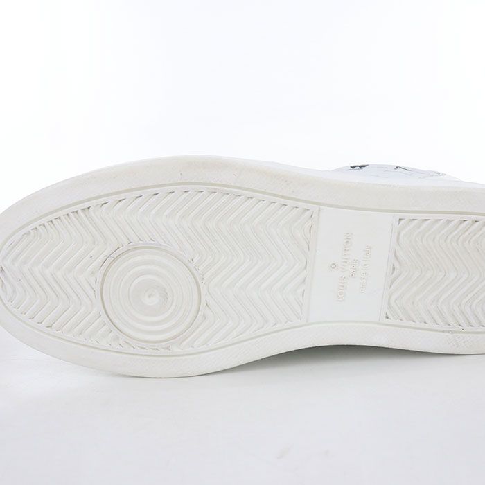 Louis Vuitton Monogram Sneakers Leather — view 3