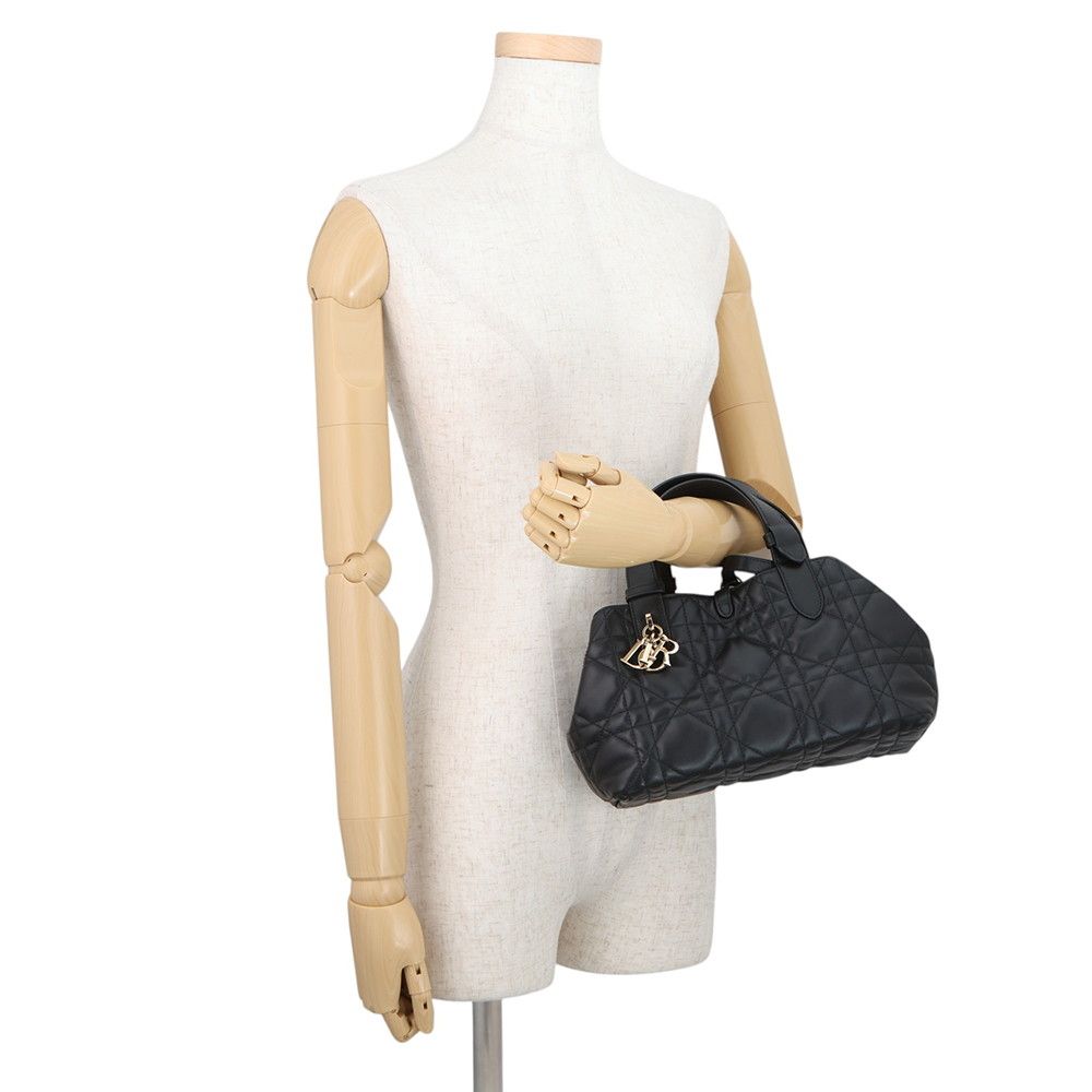 Dior Handbag Macro Cannage Toujour Small Calf Leather Black — view 4