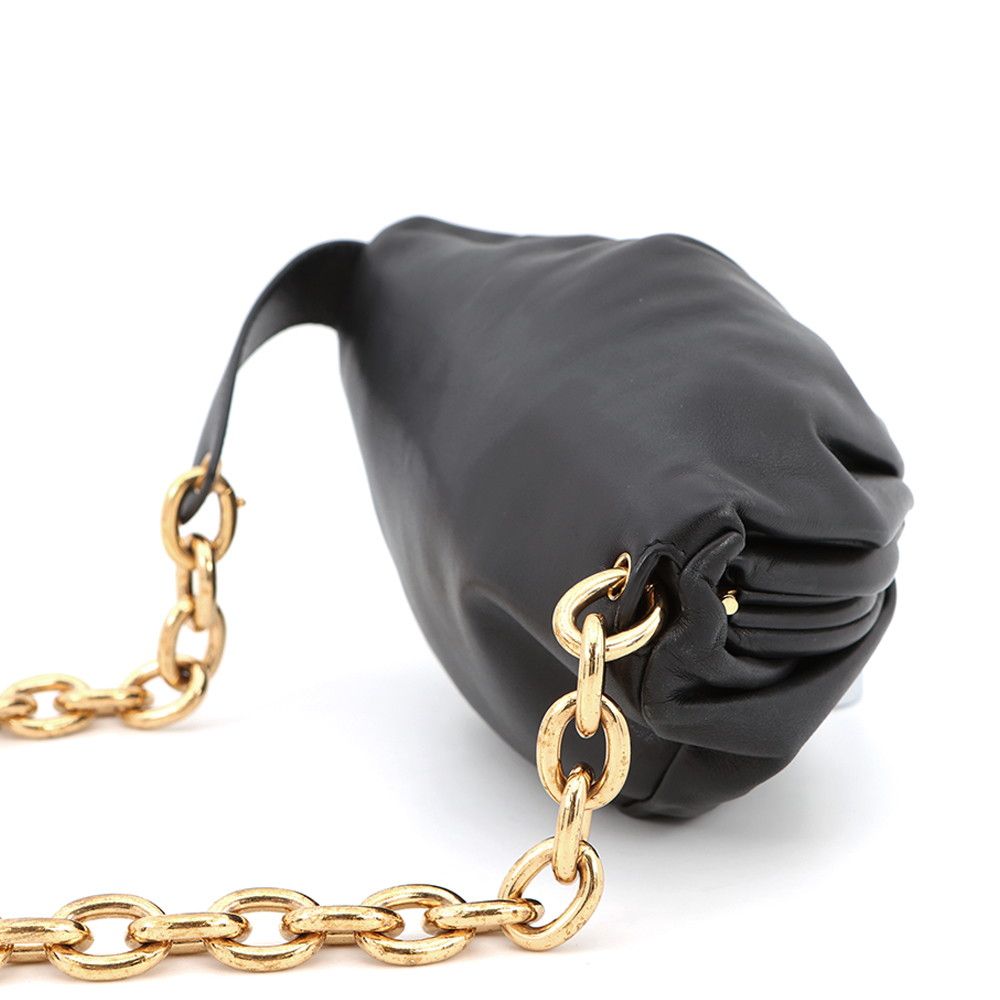 Bottega Veneta Belt Bag the Chain Pouch Leather Black — view 3