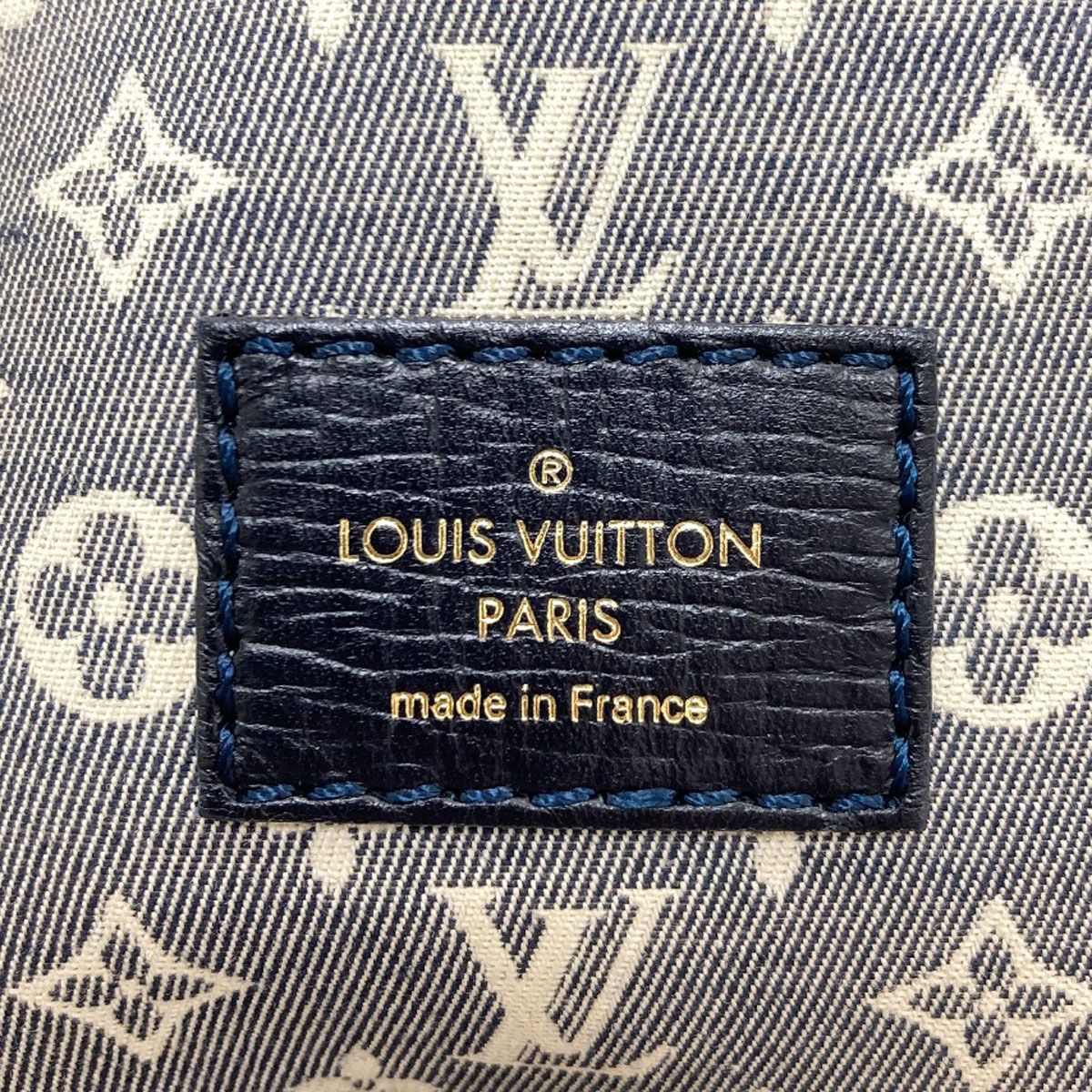 Louis Vuitton Saumur PM Shoulder Bag Monogram Idylle — view 7