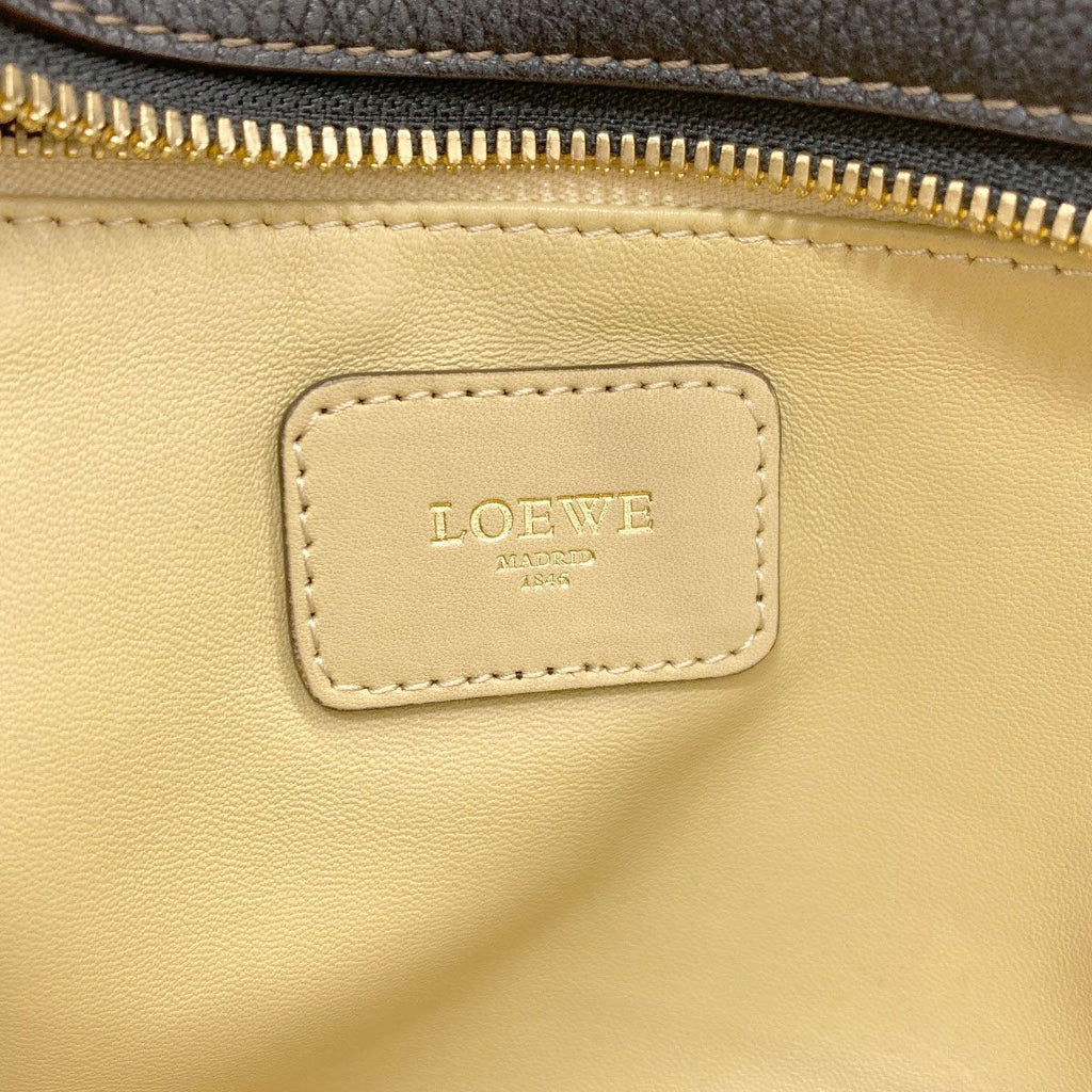 Loewe Amazona Handbag Lambskin — view 6