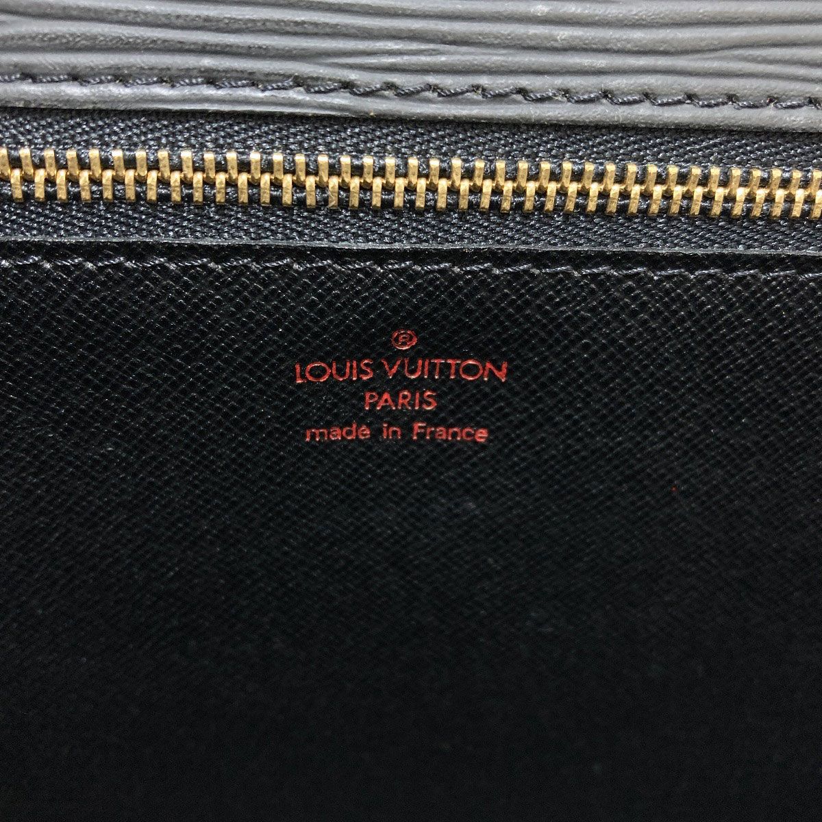 Louis Vuitton Monceau Handbag — view 6
