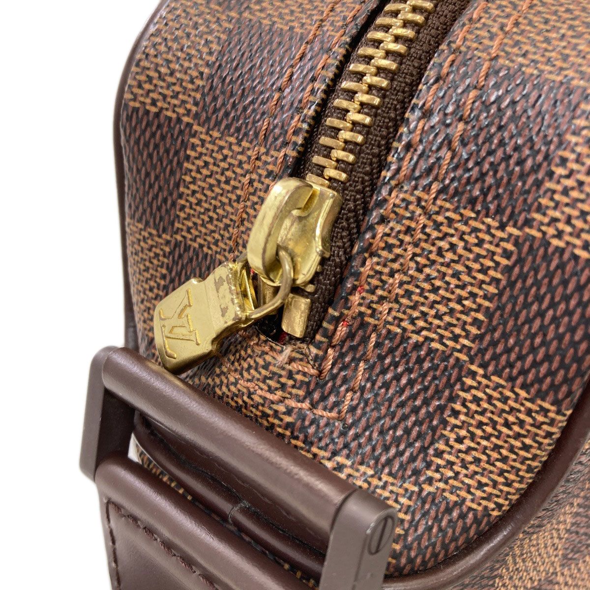 Louis Vuitton Olaf PM Shoulder Bag Damier Canvas — view 8