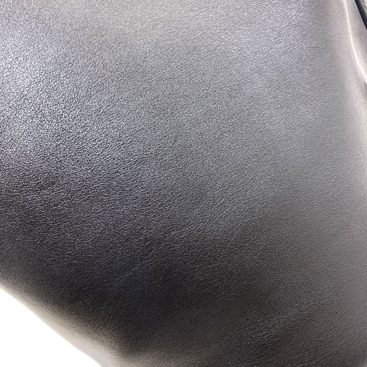 Saint Laurent Logo Shoulder Bag Calf — view 9