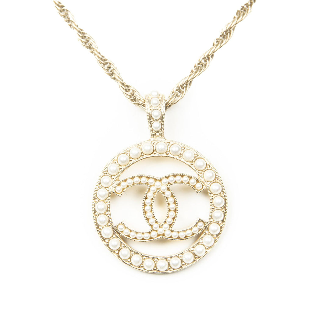 Chanel CC Faux Pearl Round Pendant Gold Plated — view 2