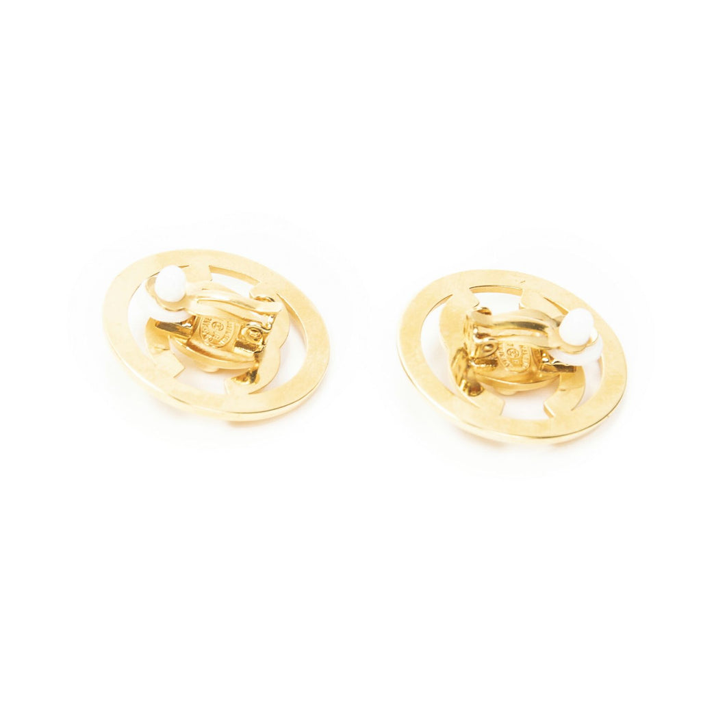Chanel CC Logo Round Clip Type Earrings Gold Plated — view 2