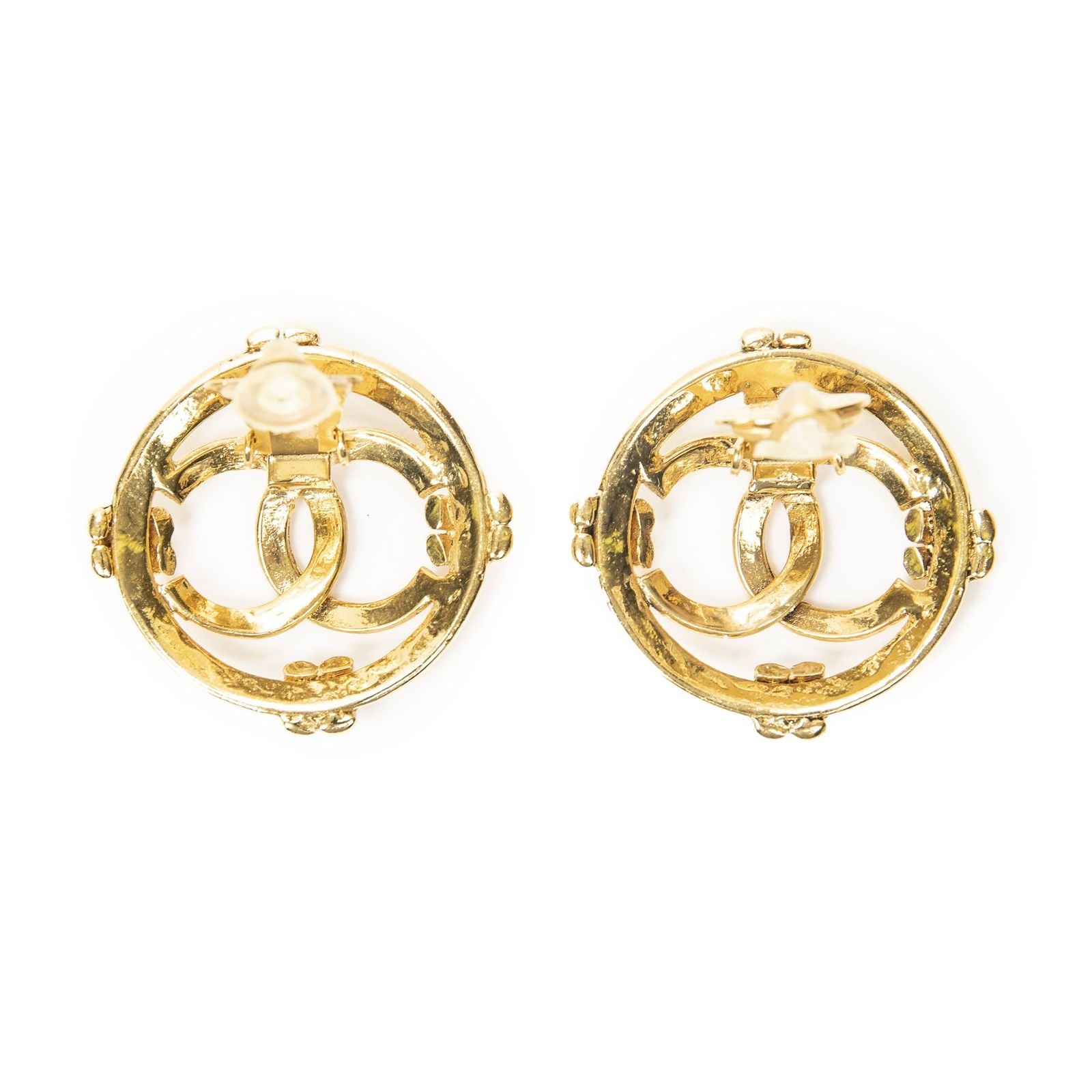Chanel CC Logo Round Clip Type Earrings Gold Plated — view 3