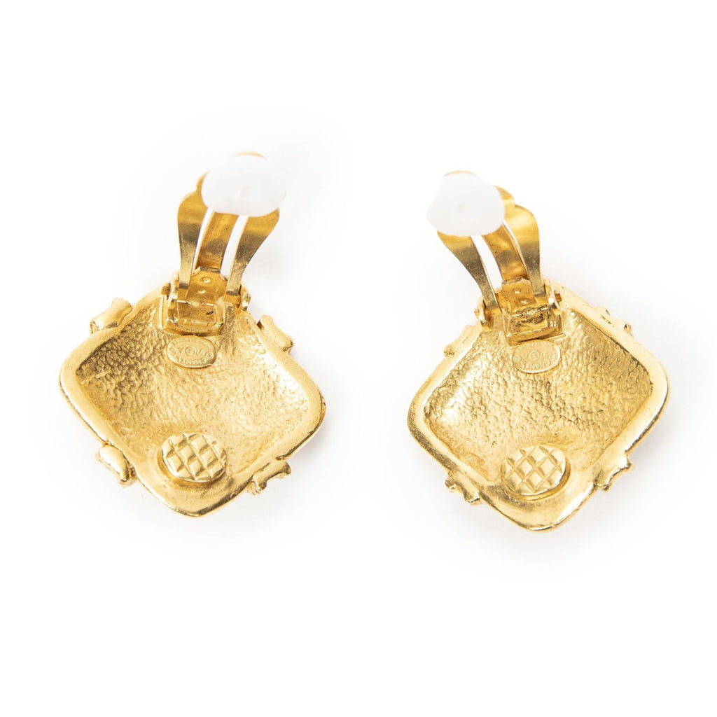 Chanel CC Diamond Clip on Earrings Gold Plated — view 3