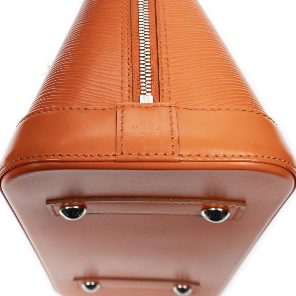 Louis Vuitton Alma Piman Epi Handbag — view 7