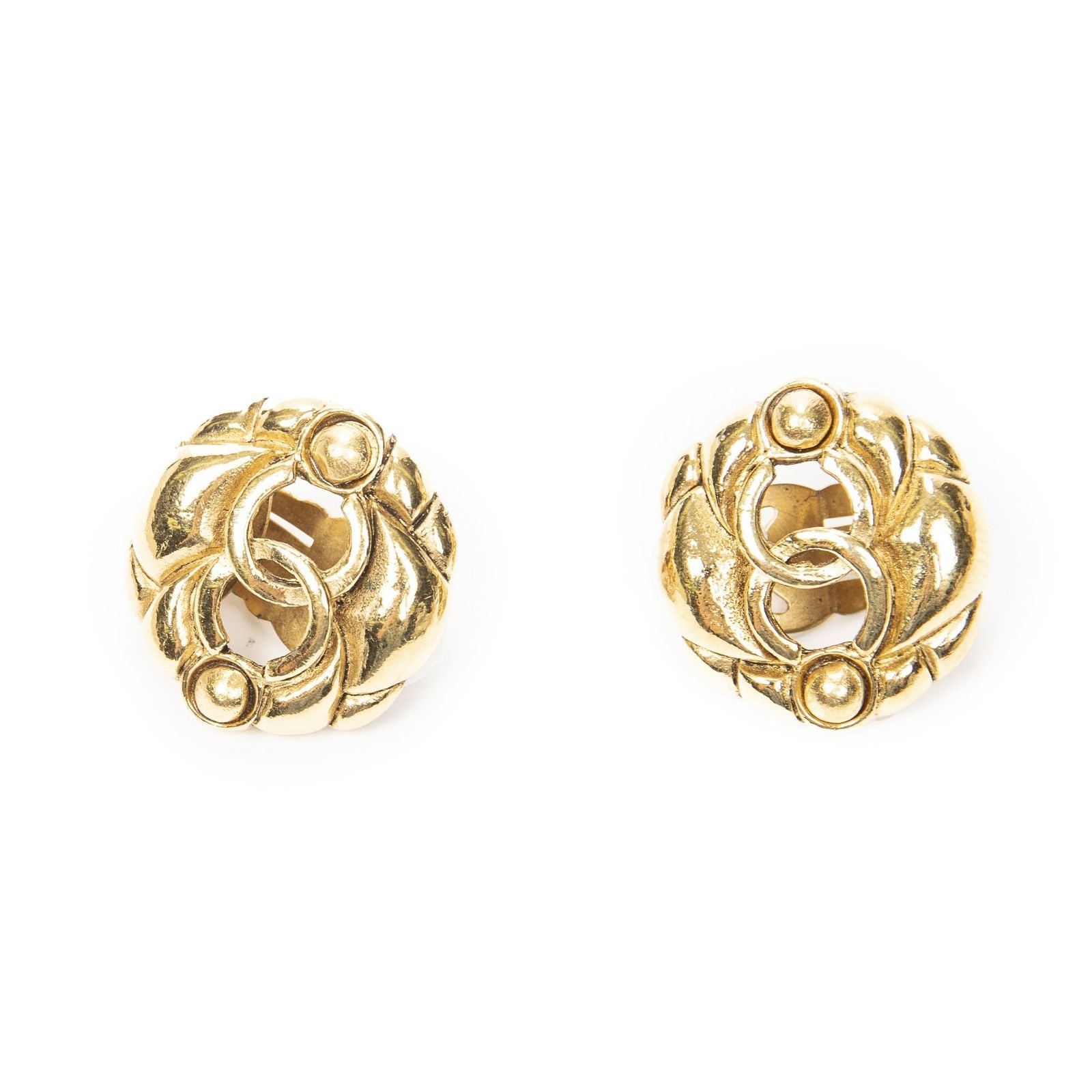 Chanel CC Logo Round Clip Type Earrings Gold Plated