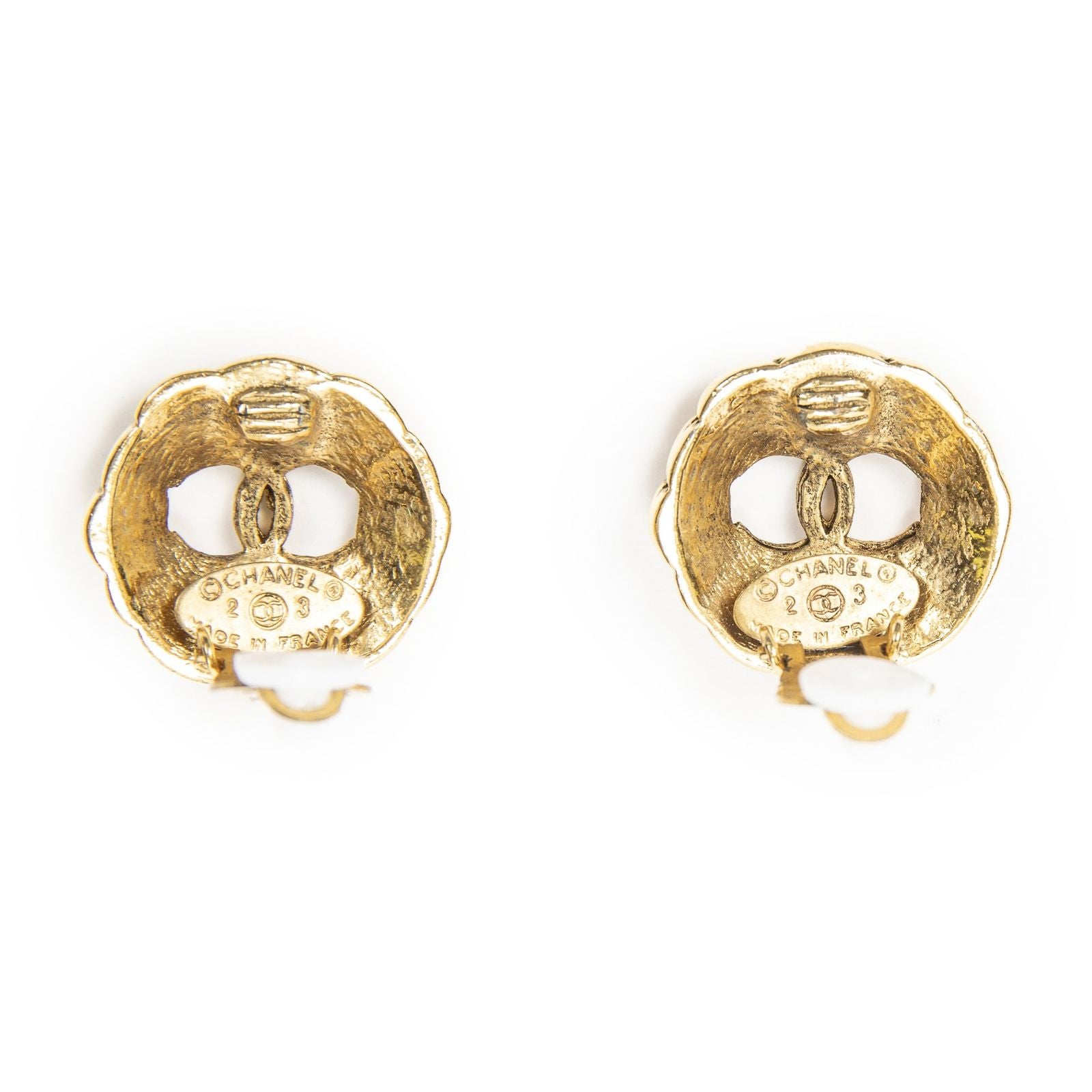 Chanel CC Logo Round Clip Type Earrings Gold Plated — view 3