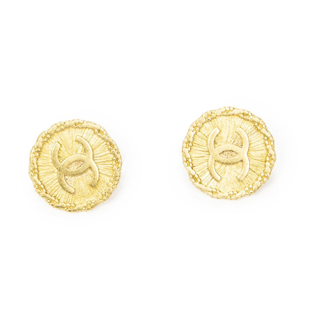 Chanel CC Logo Clip Type Earrings Gold Plated