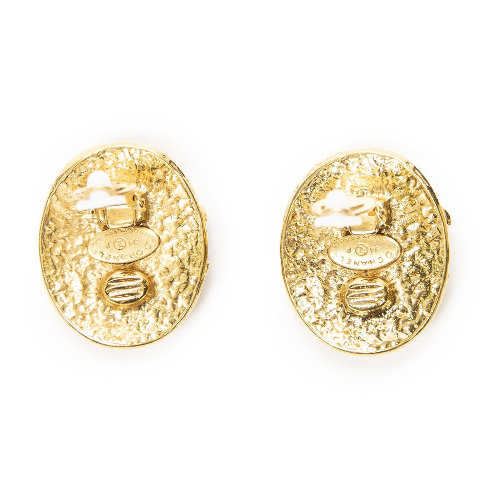 Chanel CC Oval Clip on Earrings Gold Plated — view 3