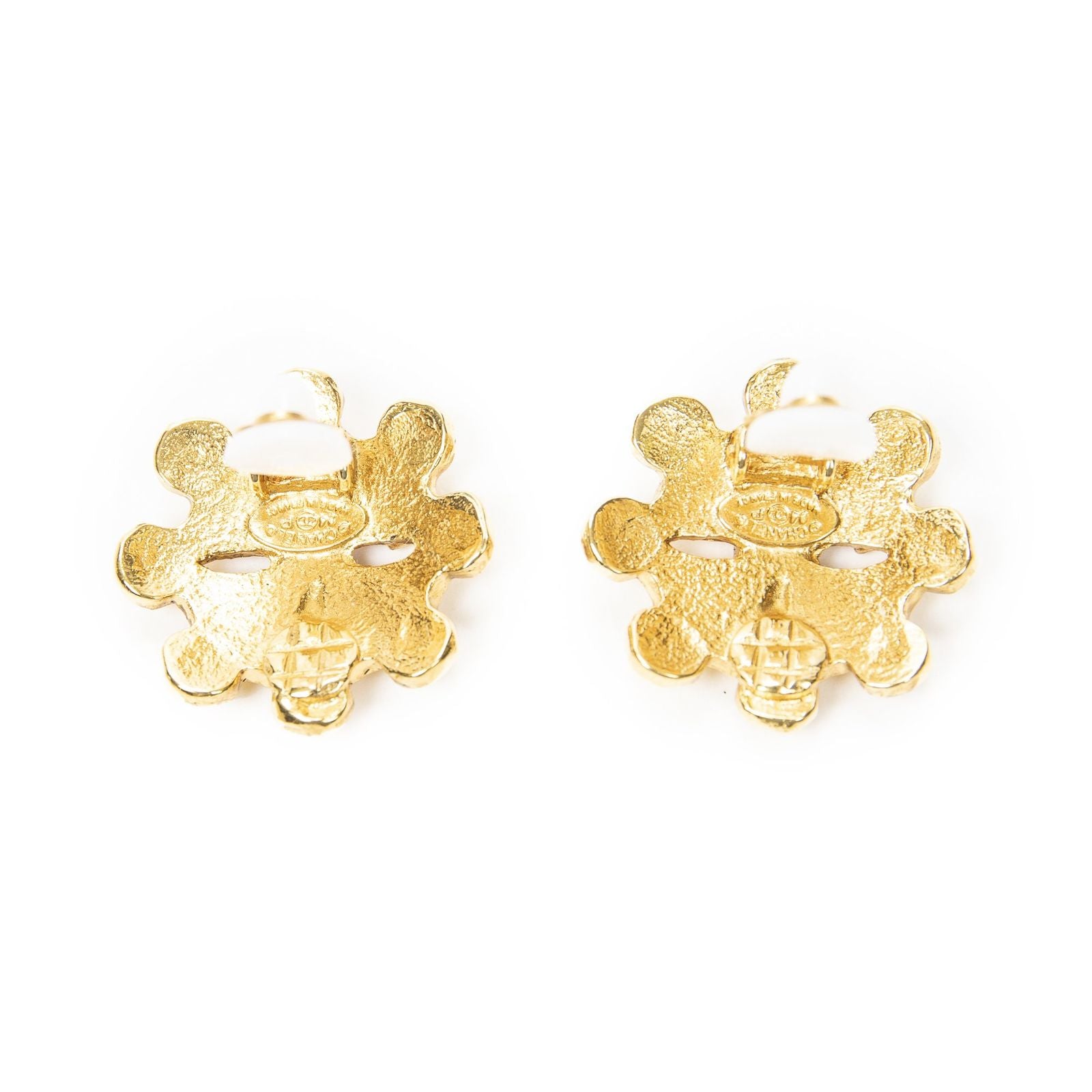 Chanel CC Logo Clip Type Earrings Gold Plated — view 3