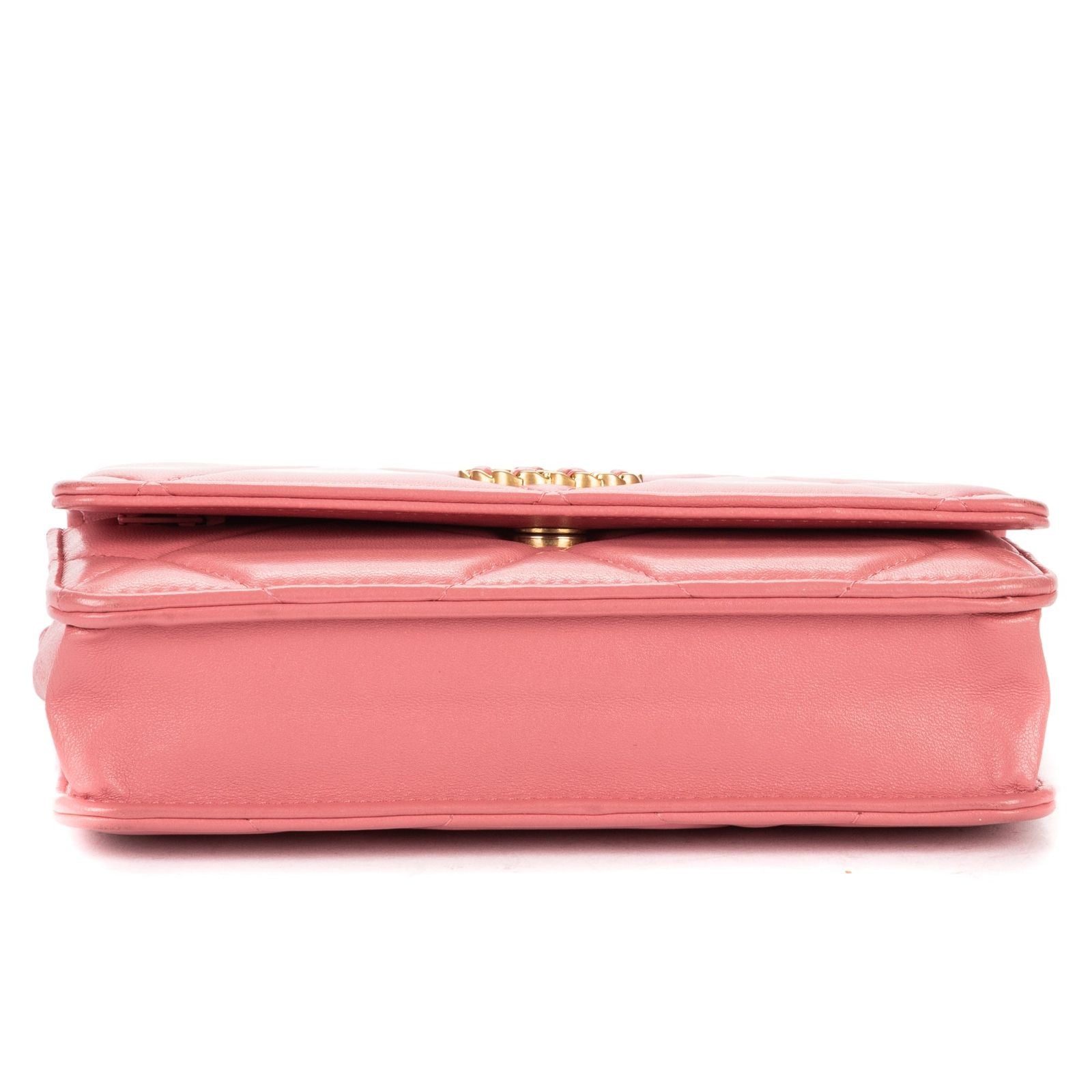 Chanel Chain Wallet Pink Quilted Caviar Leather Shoulder — view 6