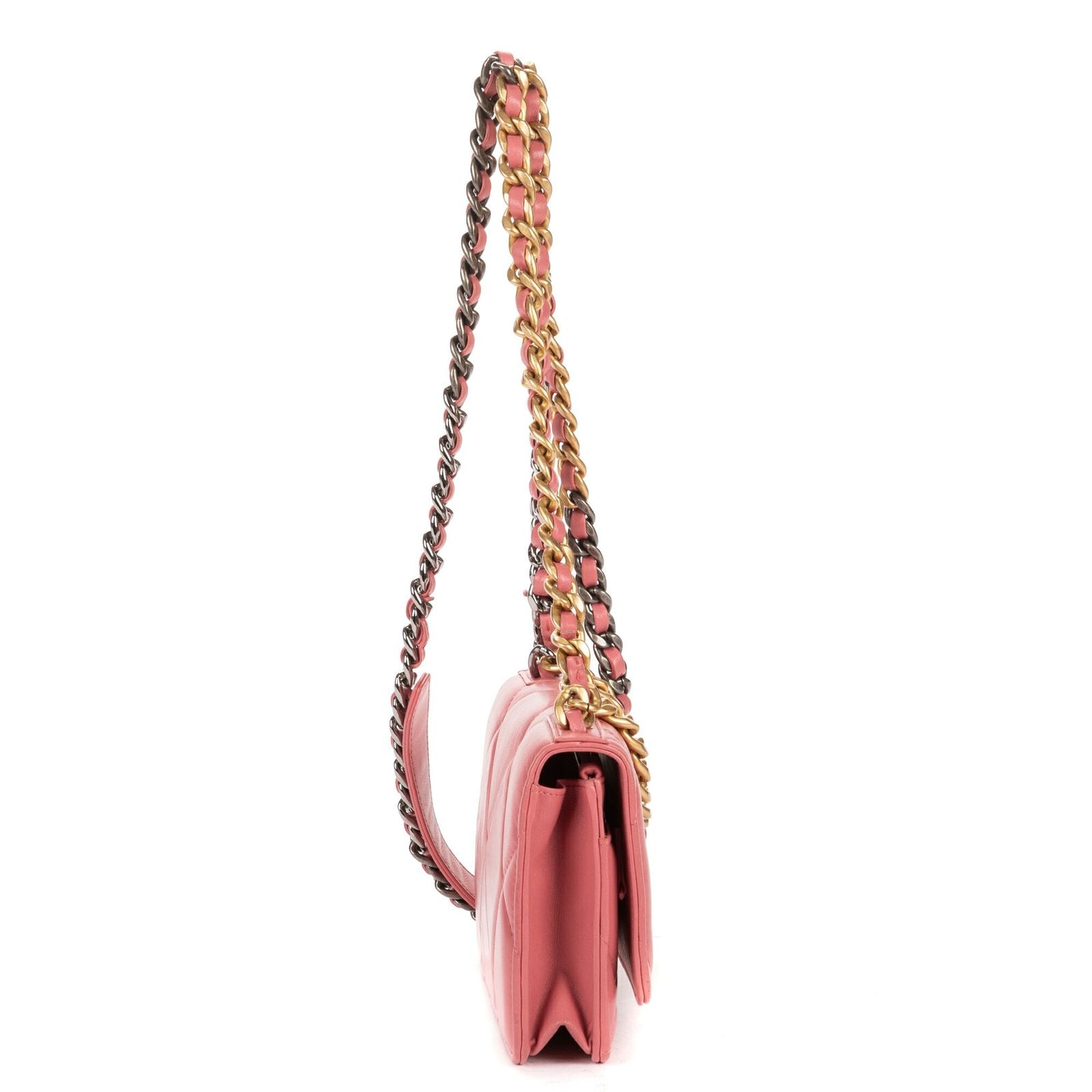 Chanel Chain Wallet Pink Quilted Caviar Leather Shoulder — view 4