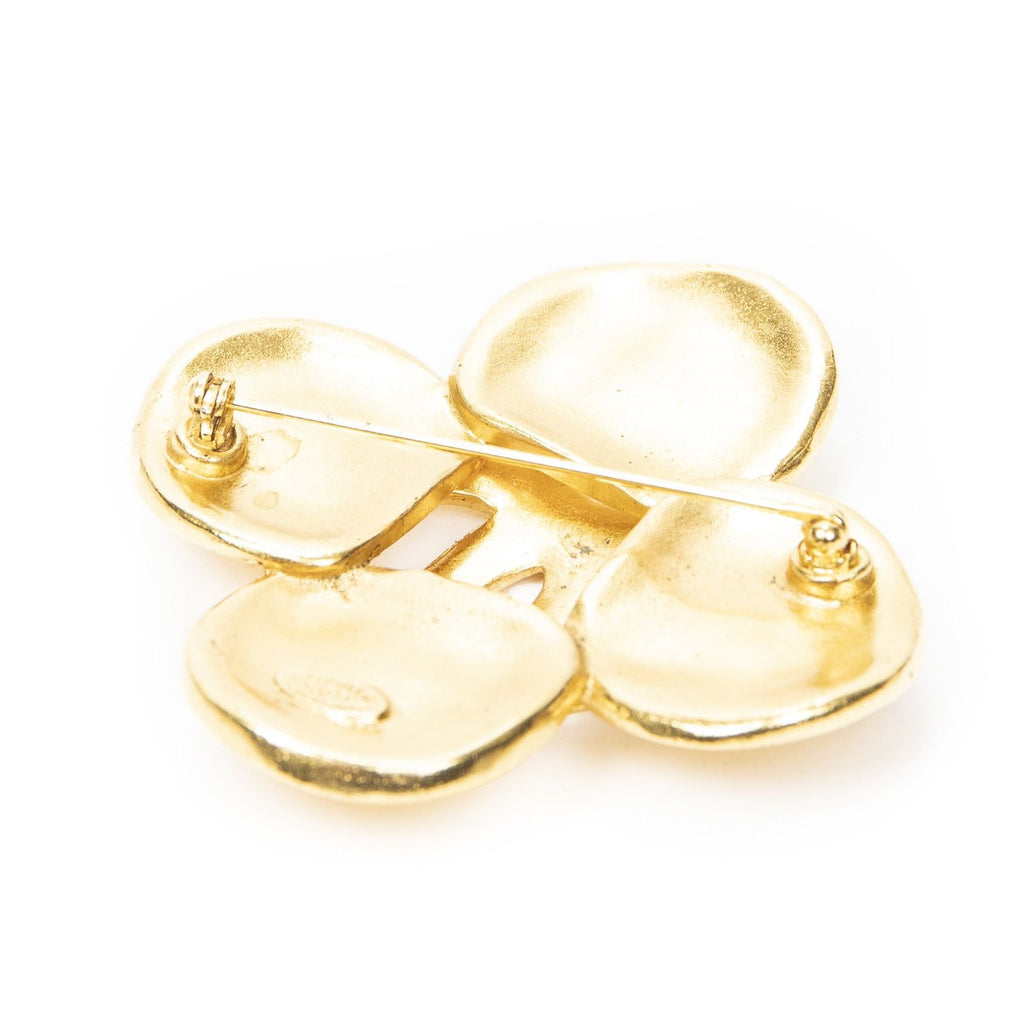 Chanel CC Clover Brooch Gold Plated — view 2