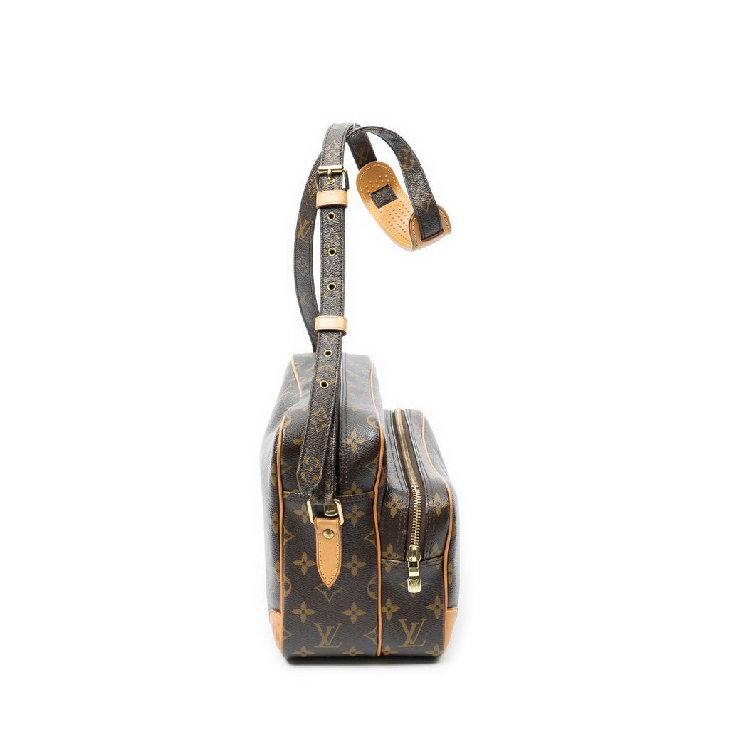 Louis Vuitton Neil Brown Monogram Canvas Messenger — view 4