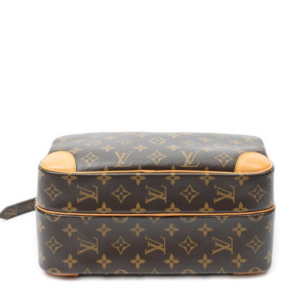 Louis Vuitton Neil Brown Monogram Canvas Messenger — view 6