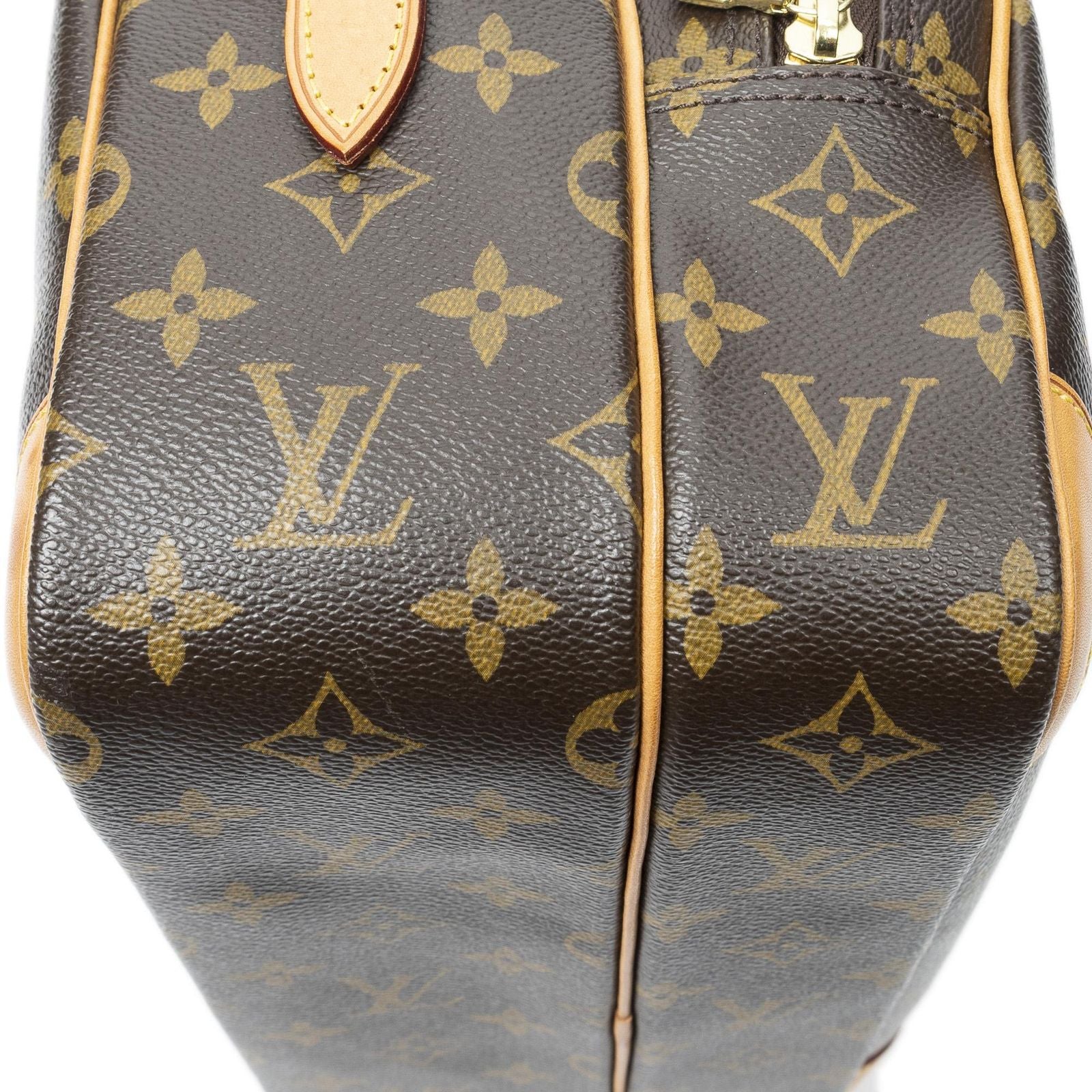 Louis Vuitton Neil Brown Monogram Canvas Messenger — view 8