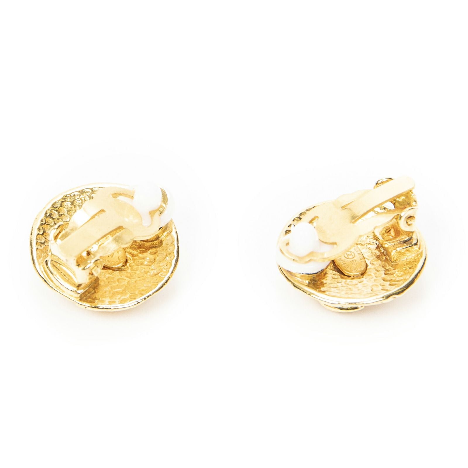Chanel CC Logo Round Clip Type Earrings Gold Plated — view 2