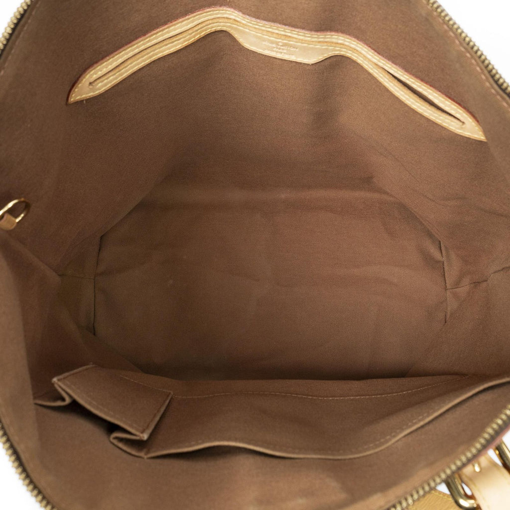 Louis Vuitton Palermo Brown Monogram Canvas Messenger — view 9
