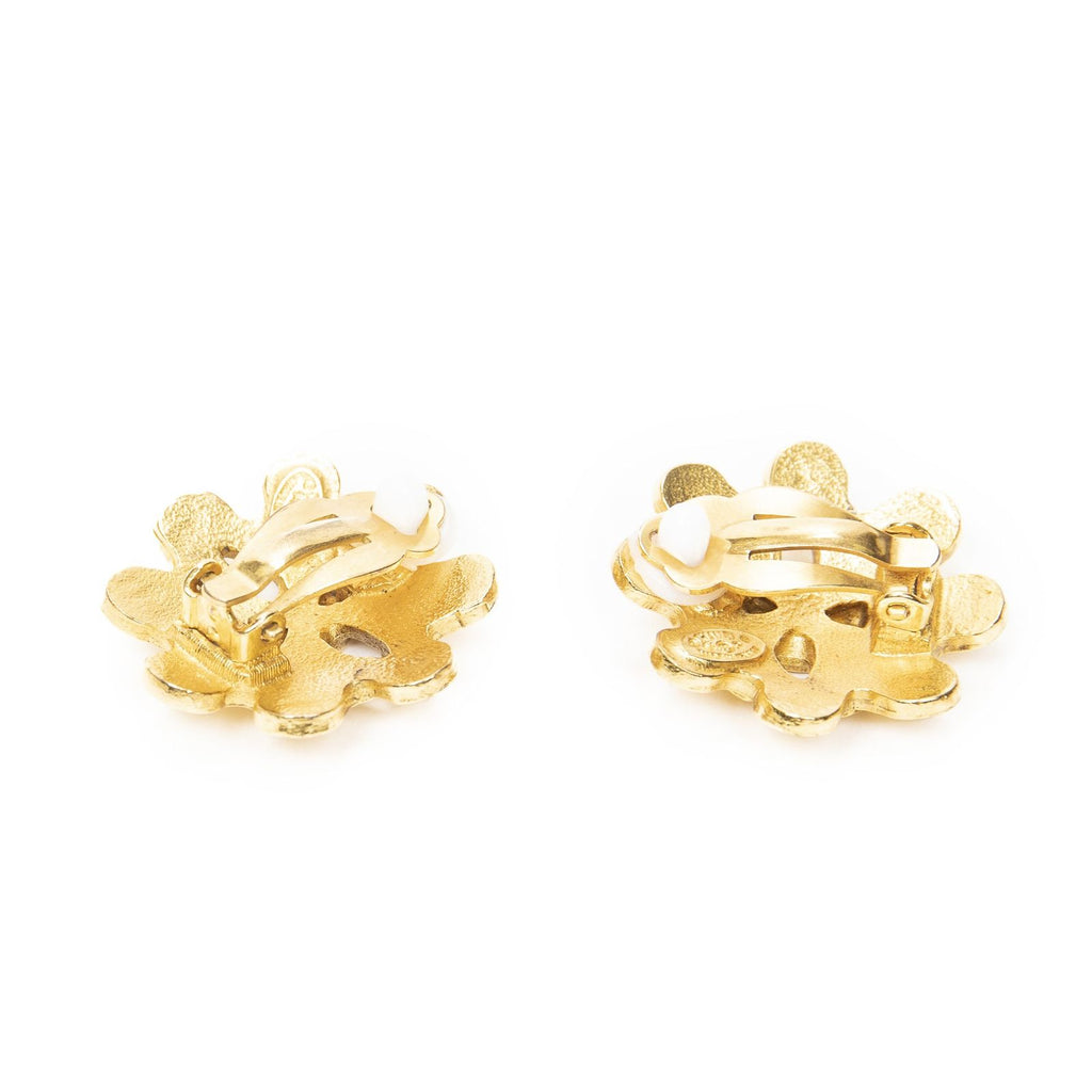 Chanel CC Logo Clip Type Earrings Gold Plated — view 2