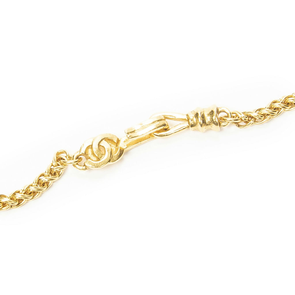 Chanel CC Logo Clover Pendant Chain Necklace Gold Plated — view 4