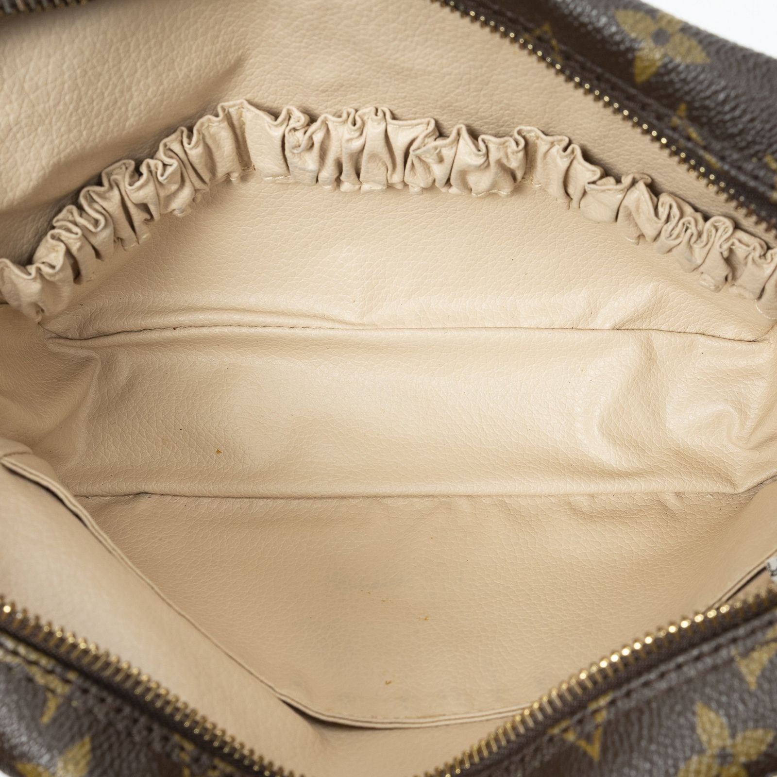Louis Vuitton Toiletries Pouch Brown Monogram Canvas — view 9