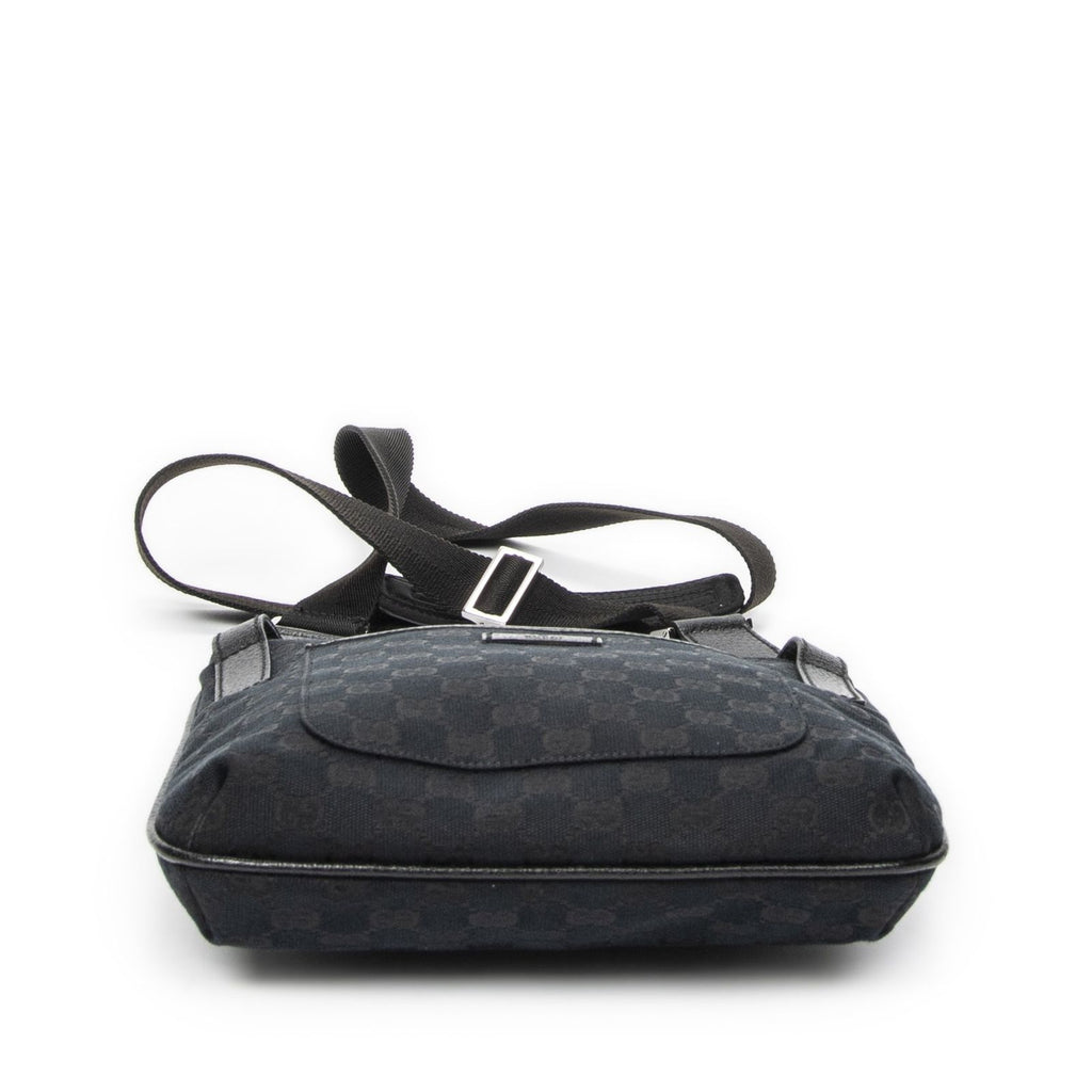 Gucci Front Slip Pocket Crossbody Black GG Canvas — view 6