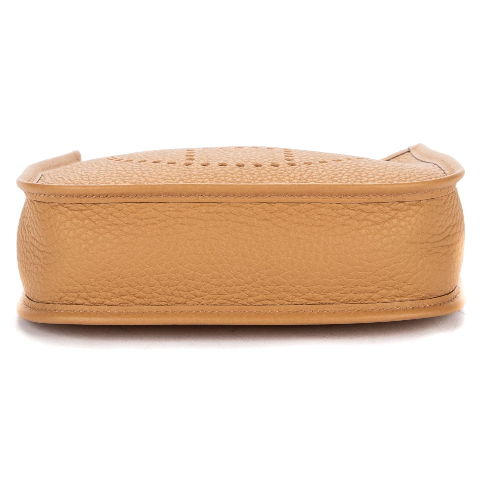Hermes Evelyne 16 Amazonebiscuit Camel Clemence Leather Handbag — view 6