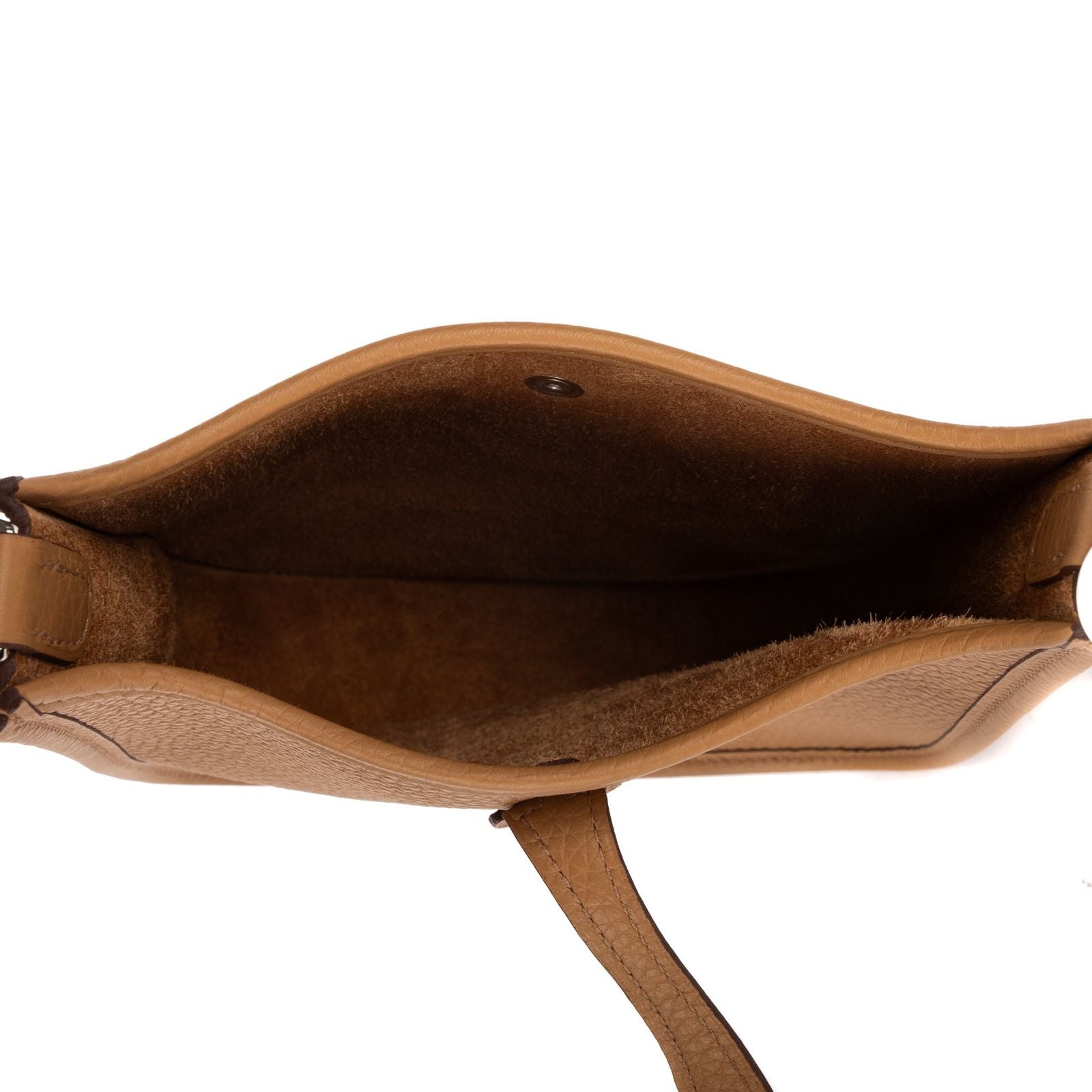 Hermes Evelyne 16 Amazonebiscuit Camel Clemence Leather Handbag — view 9