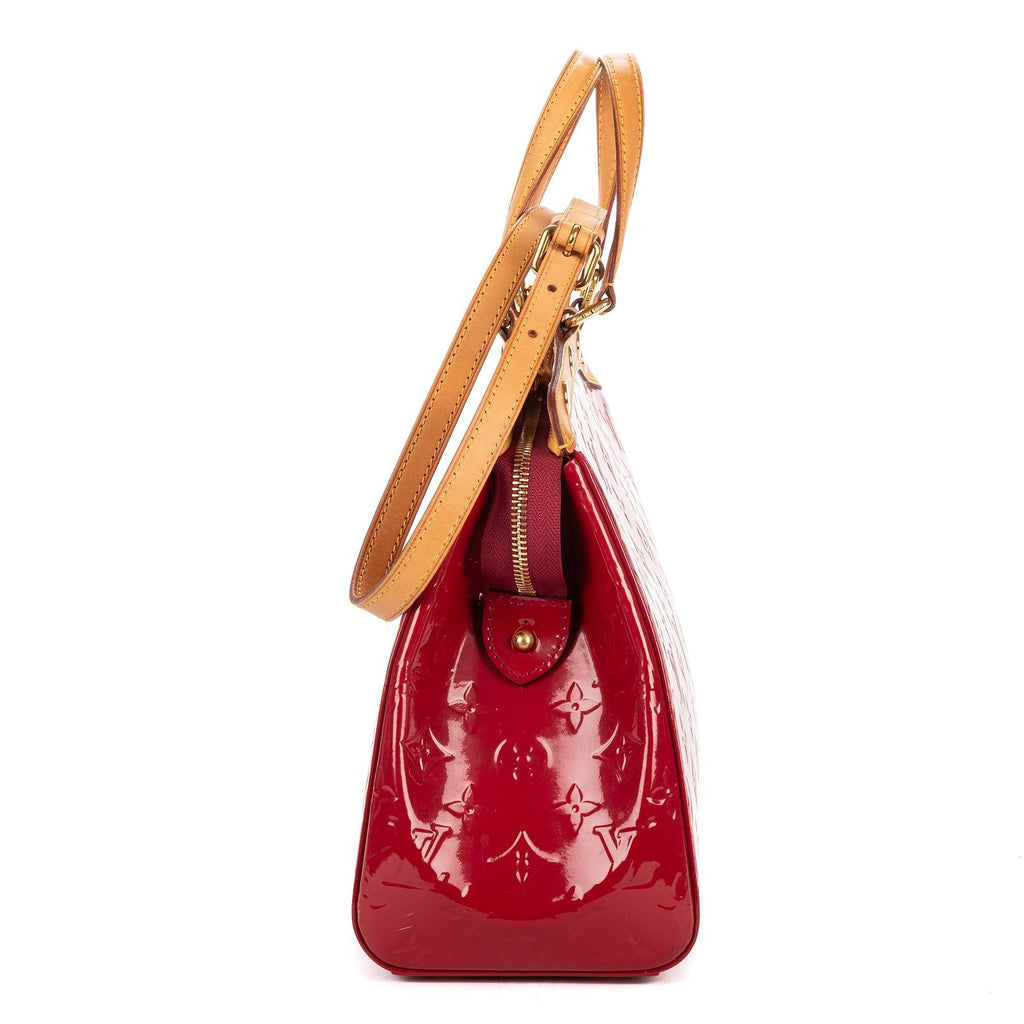 Louis Vuitton Blair Red Monogram Vernis Messenger — view 3