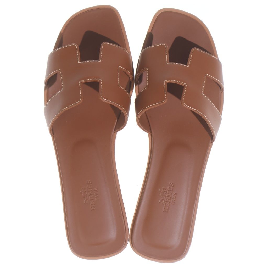 Hermes Oran Logo Leather Flat Sandals Shoes Brown — view 4