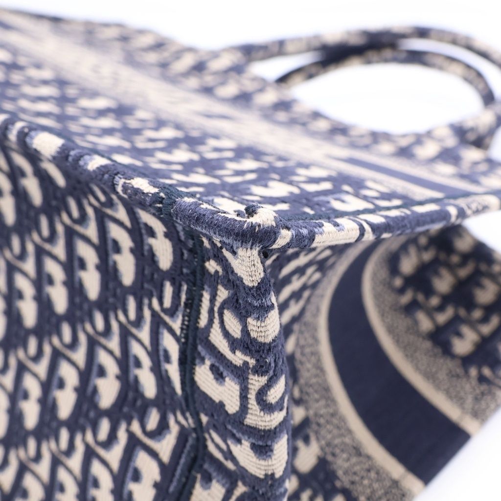 Dior Book Tote Oblique Canvas Navy Initial YM — view 5