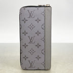 Louis Vuitton Wallet Taigarama Zippy Vertical Silver — view 8