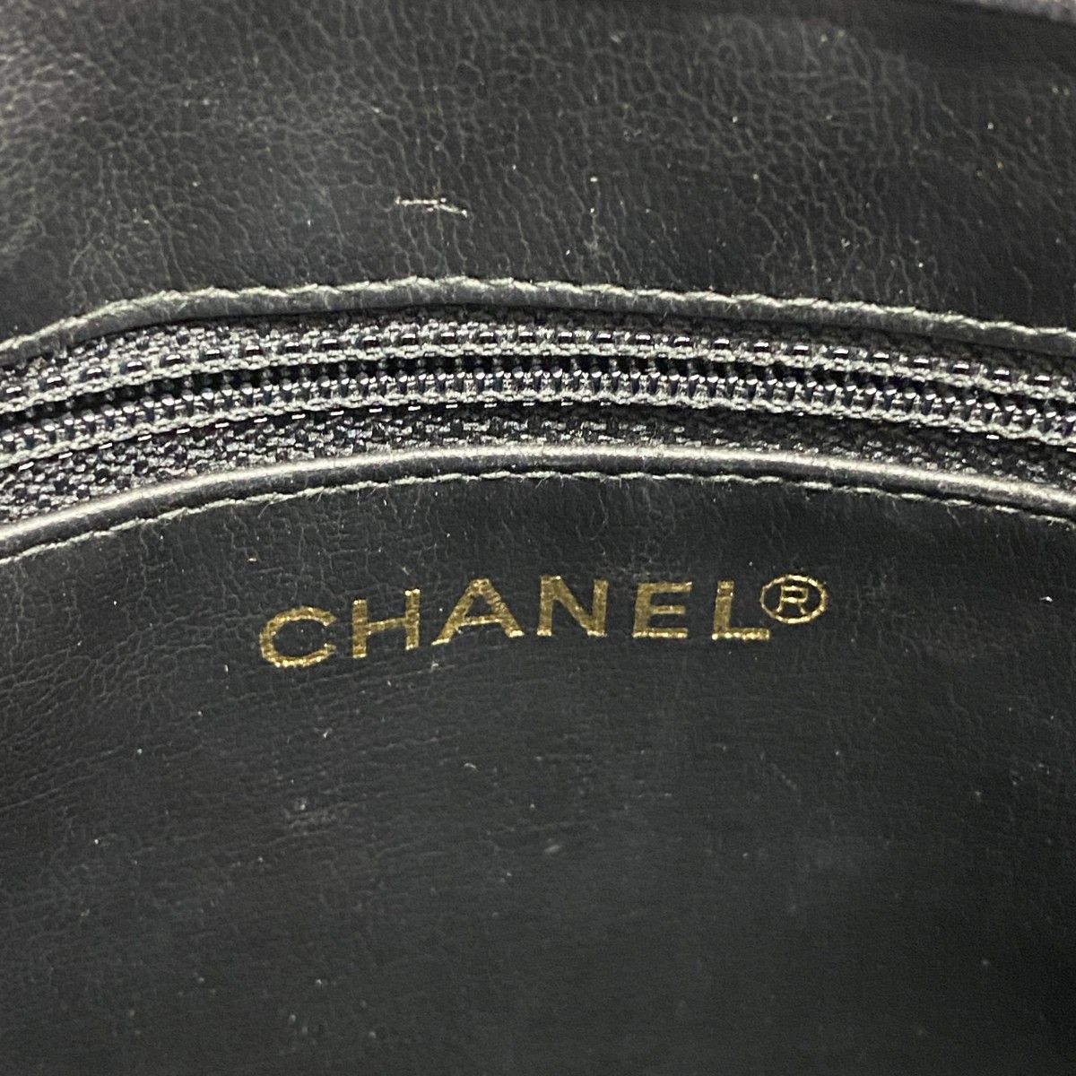 Chanel Shoulder Bag Lambskin Black Gold — view 5