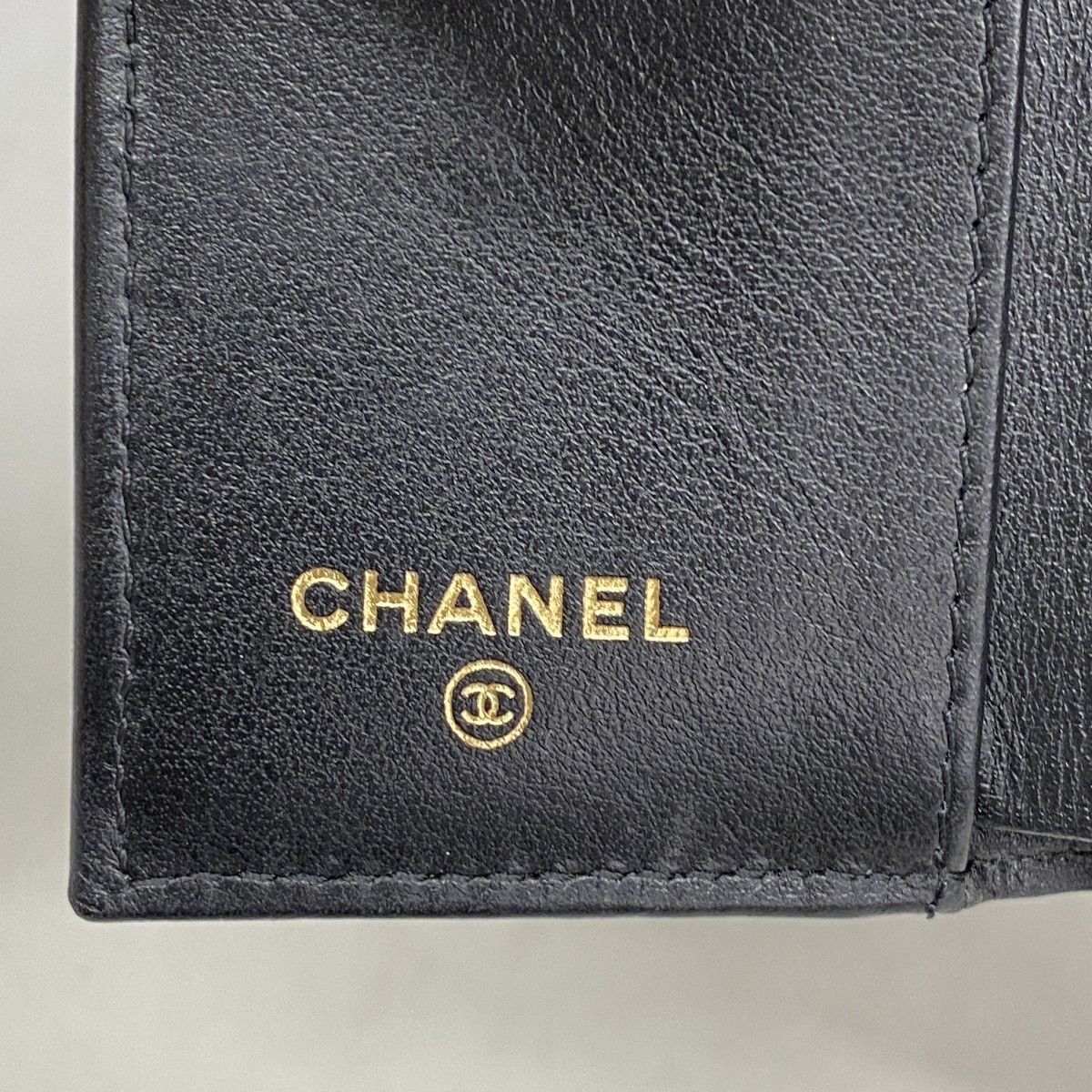 Chanel Trifold Wallet Boy Caviar Leather Black Gold — view 4