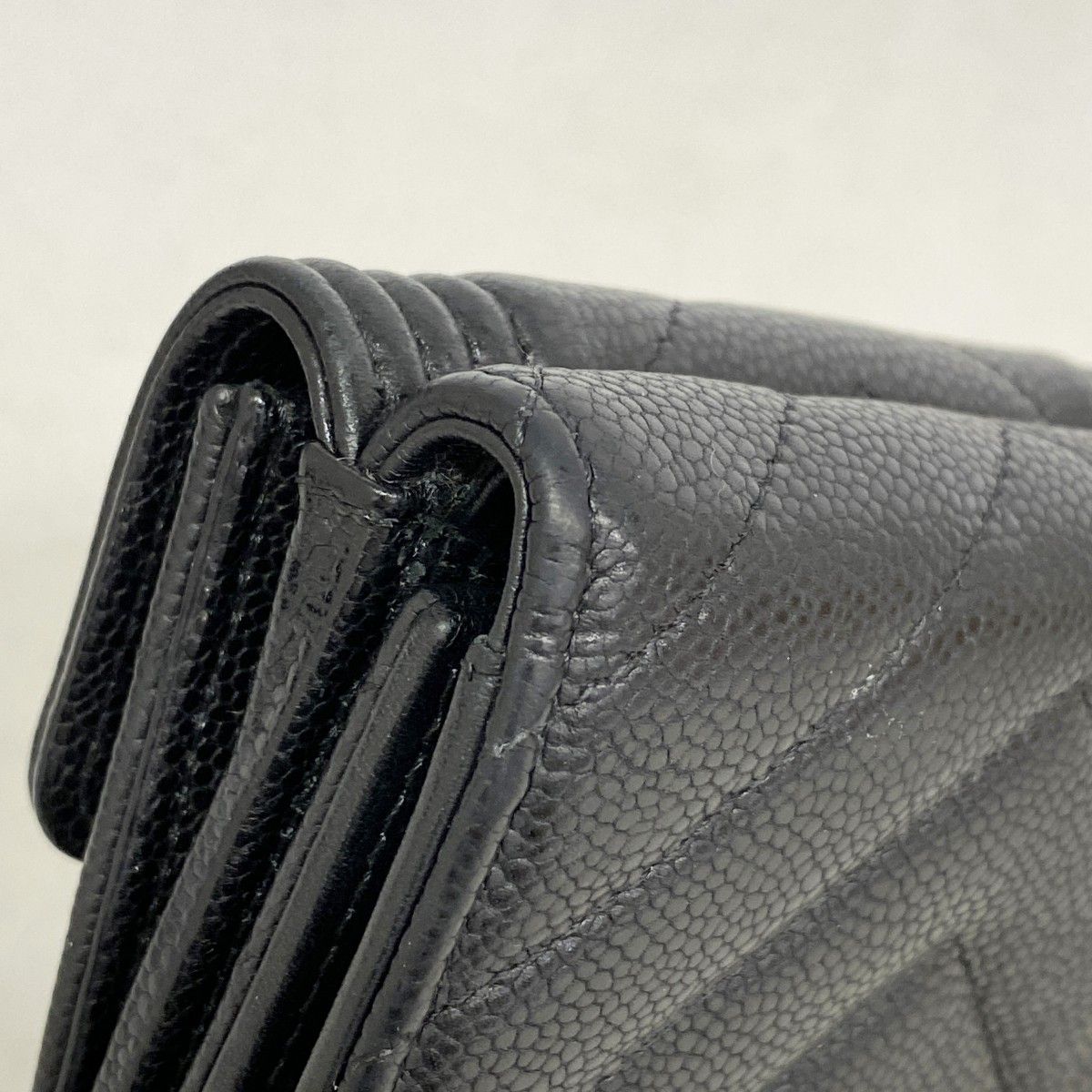 Chanel Trifold Wallet Boy Caviar Leather Black Gold — view 7
